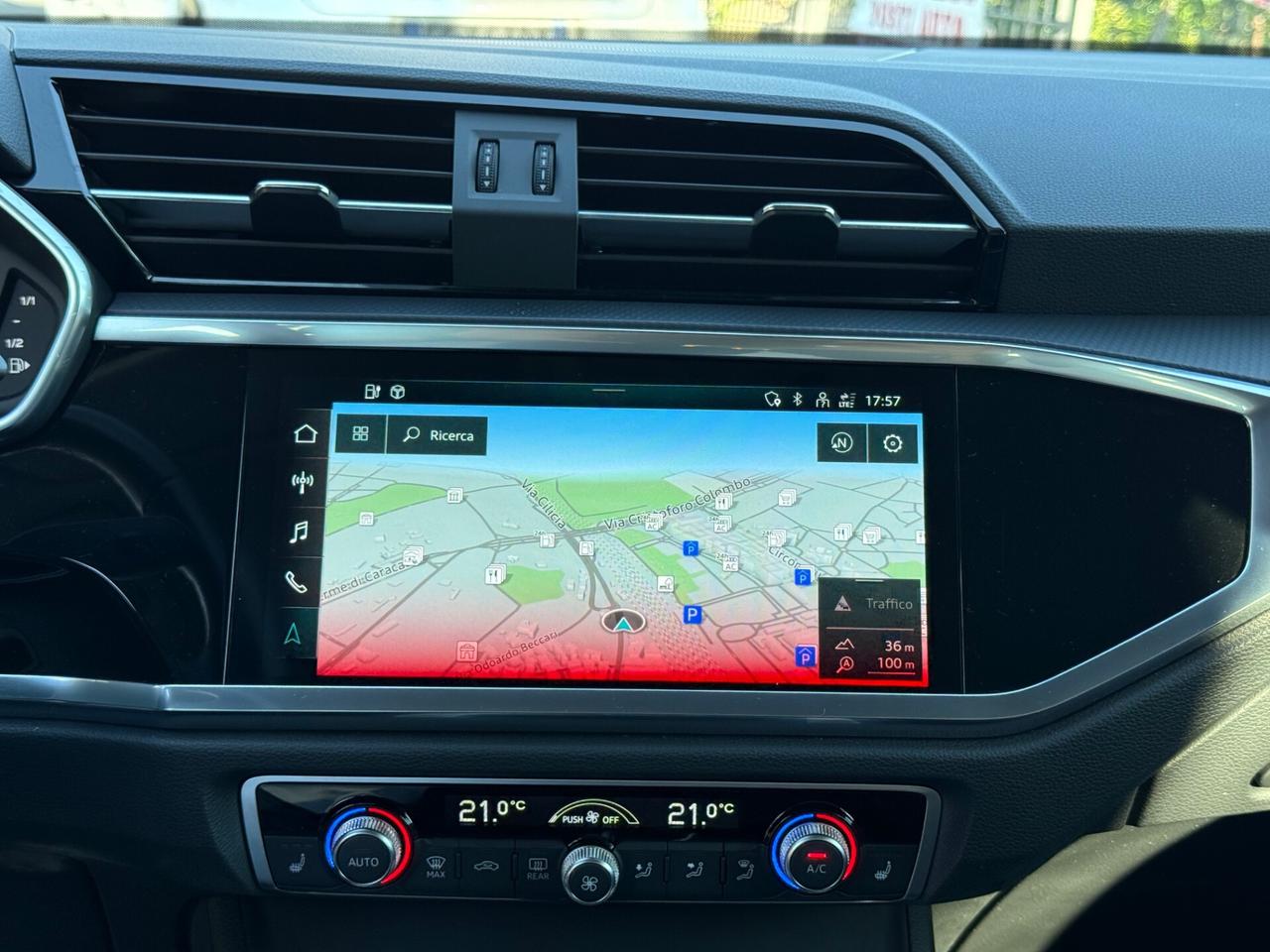 Audi Q3 45 TFSI e S tronic Business