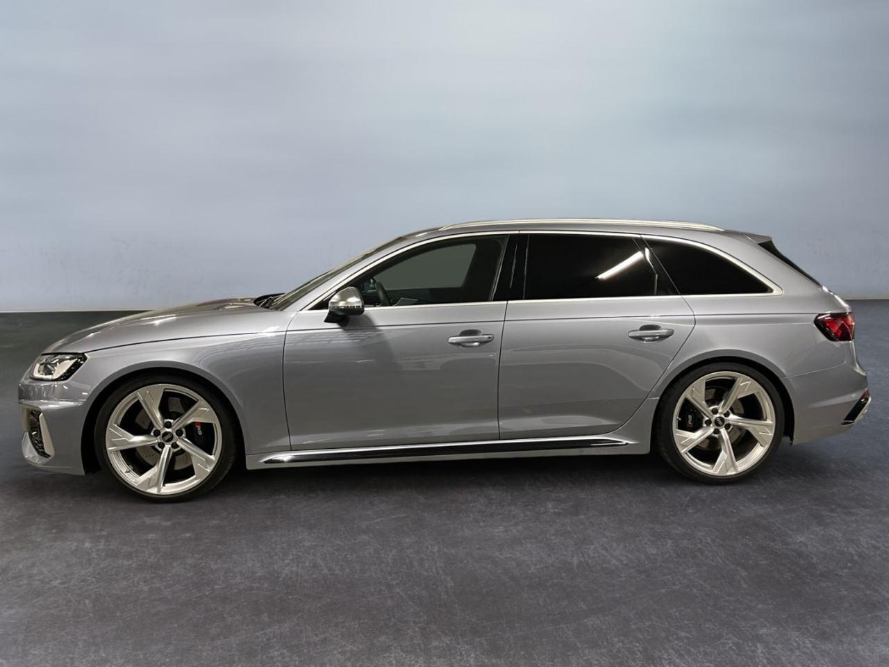 Audi RS4 Avant 2.9 tfsi quattro 450cv tiptronic