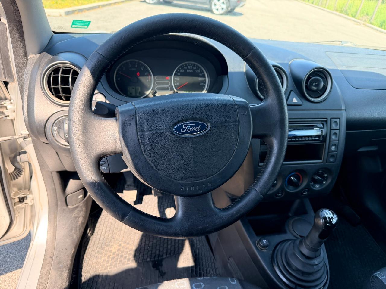 Ford Fiesta 1.2 16V 3p. Ghia