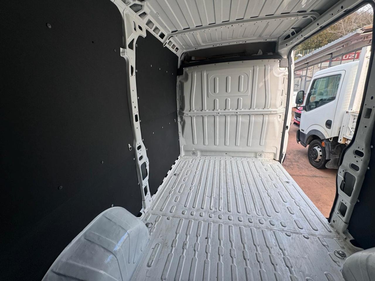 BOXER 2.2 140CV L2H2 FURGONE EURO 6