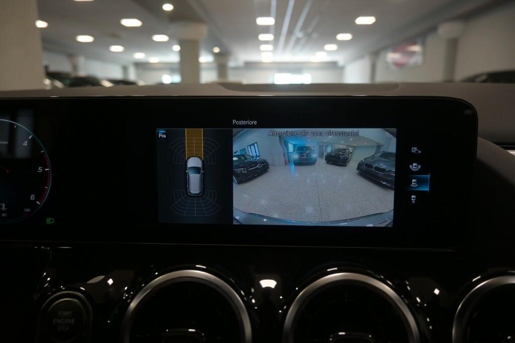 MERCEDES-BENZ B 180D 115CV 6M. BUSINESS SOLUTION ( FARI LED - PELLE - CRUISE - NAVI PREMIUM - PARK ASSIST - TELECAMERA POST. )