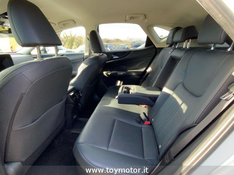 Lexus NX 2ª serie Plug-in 4WD Premium