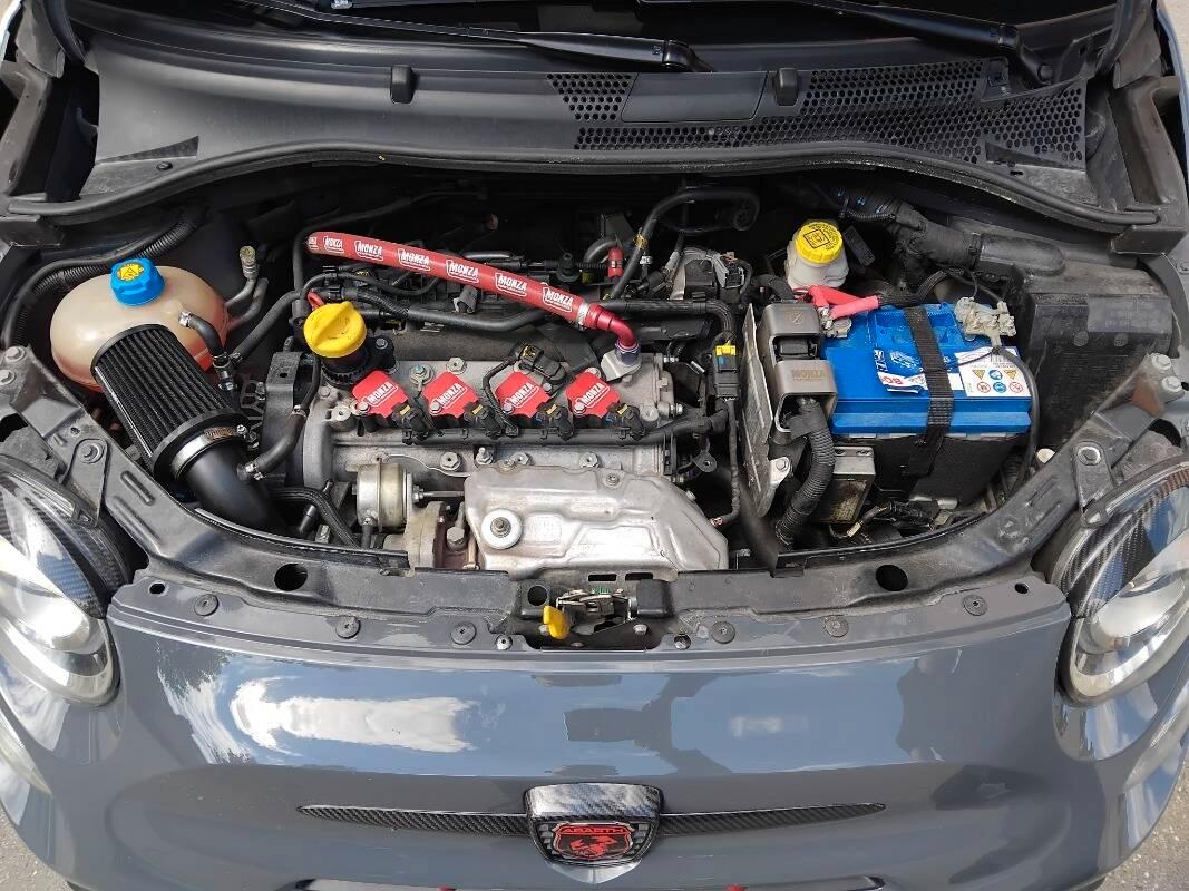 Abarth 695 695 1.4 16v t. t-jet XSR Yamaha Lim.Ed.165cv 2017