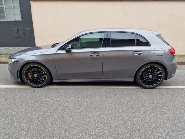 MERCEDES-BENZ A 250 Automatic Premium