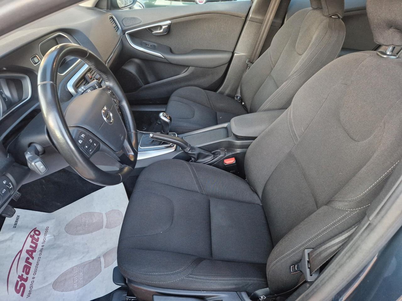 Volvo V40 D2 Business