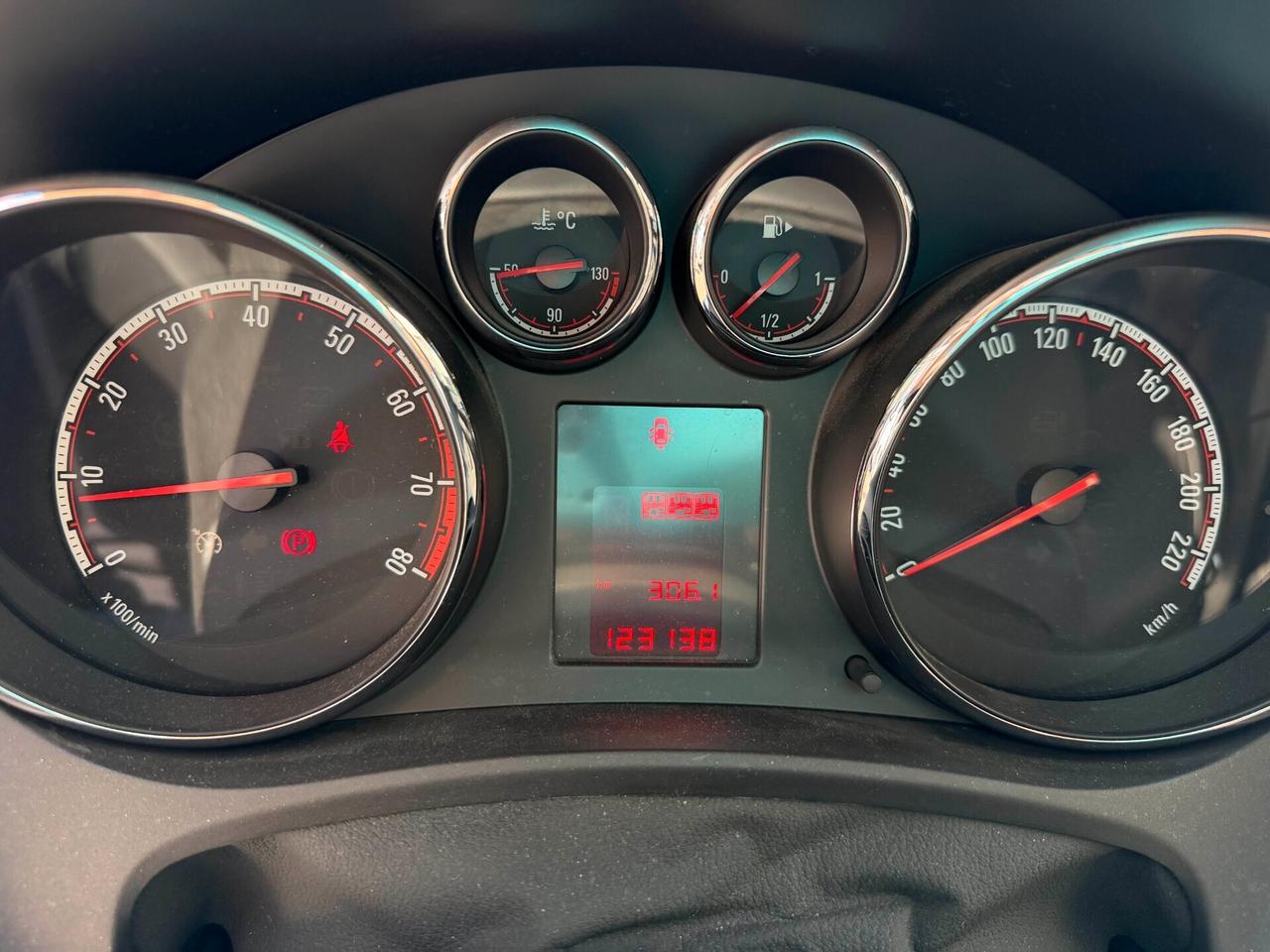 Opel Meriva 1.4 100CV Design Edition NEOPATENTATI