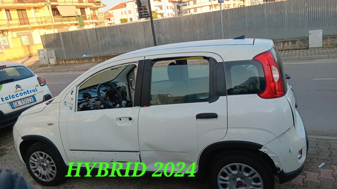 Fiat Panda incidentata sinistrata mondialcars 024