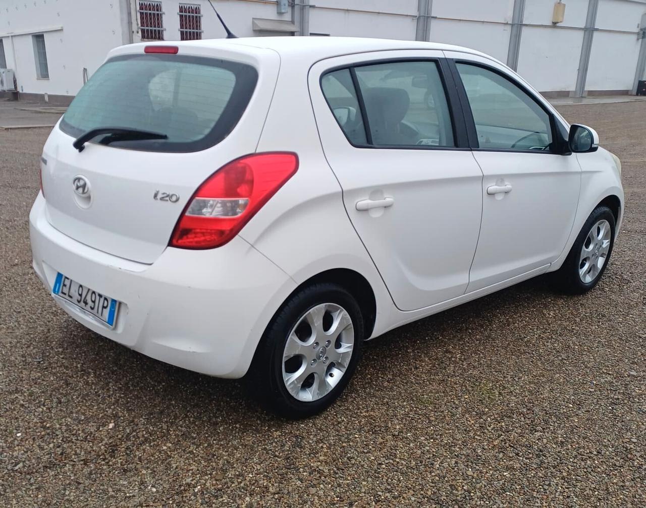 Hyundai i20 1.2 5p. Sound Edition