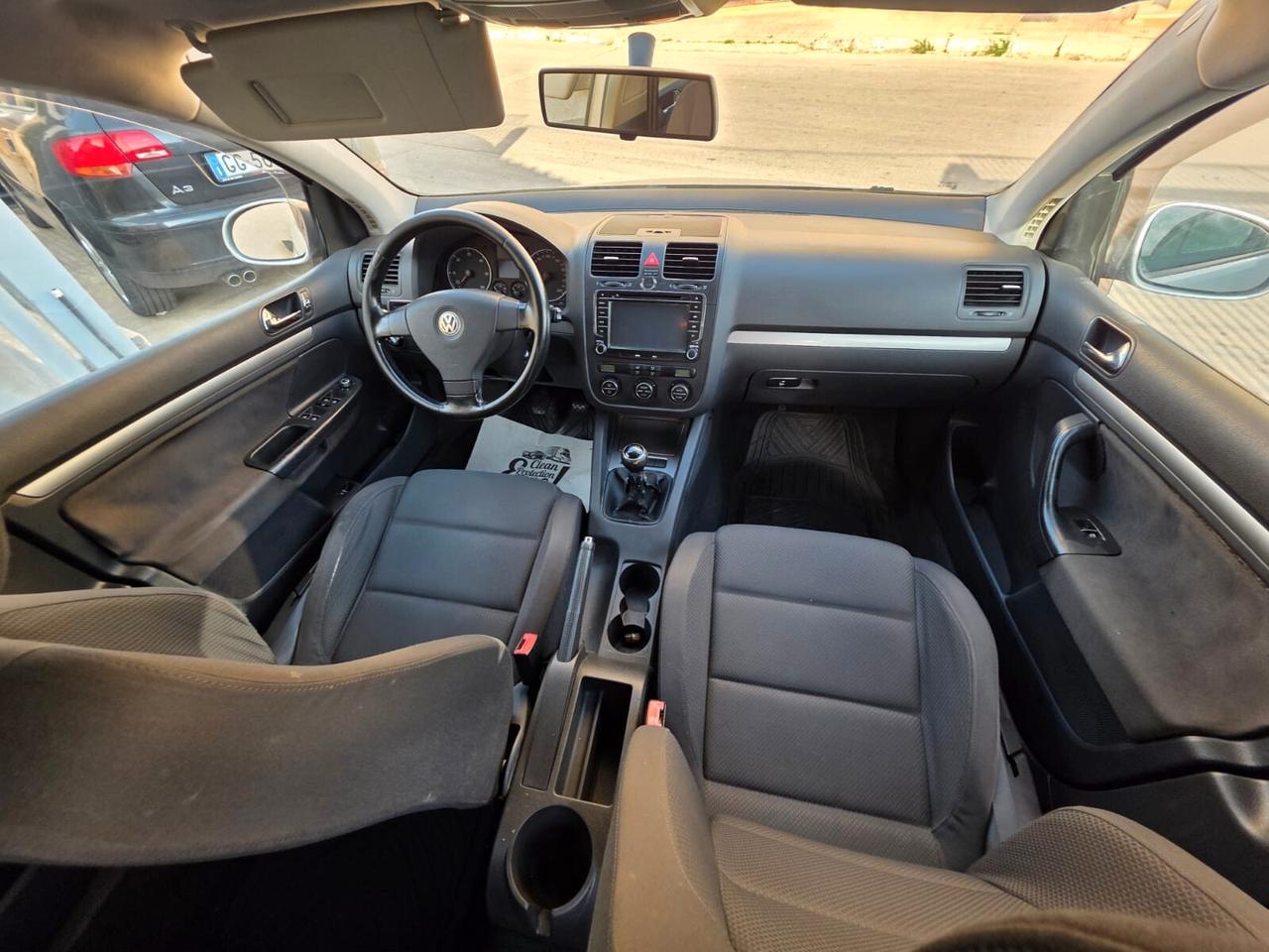 Volkswagen Golf 2.0 16V TDI 5p. Comfortline