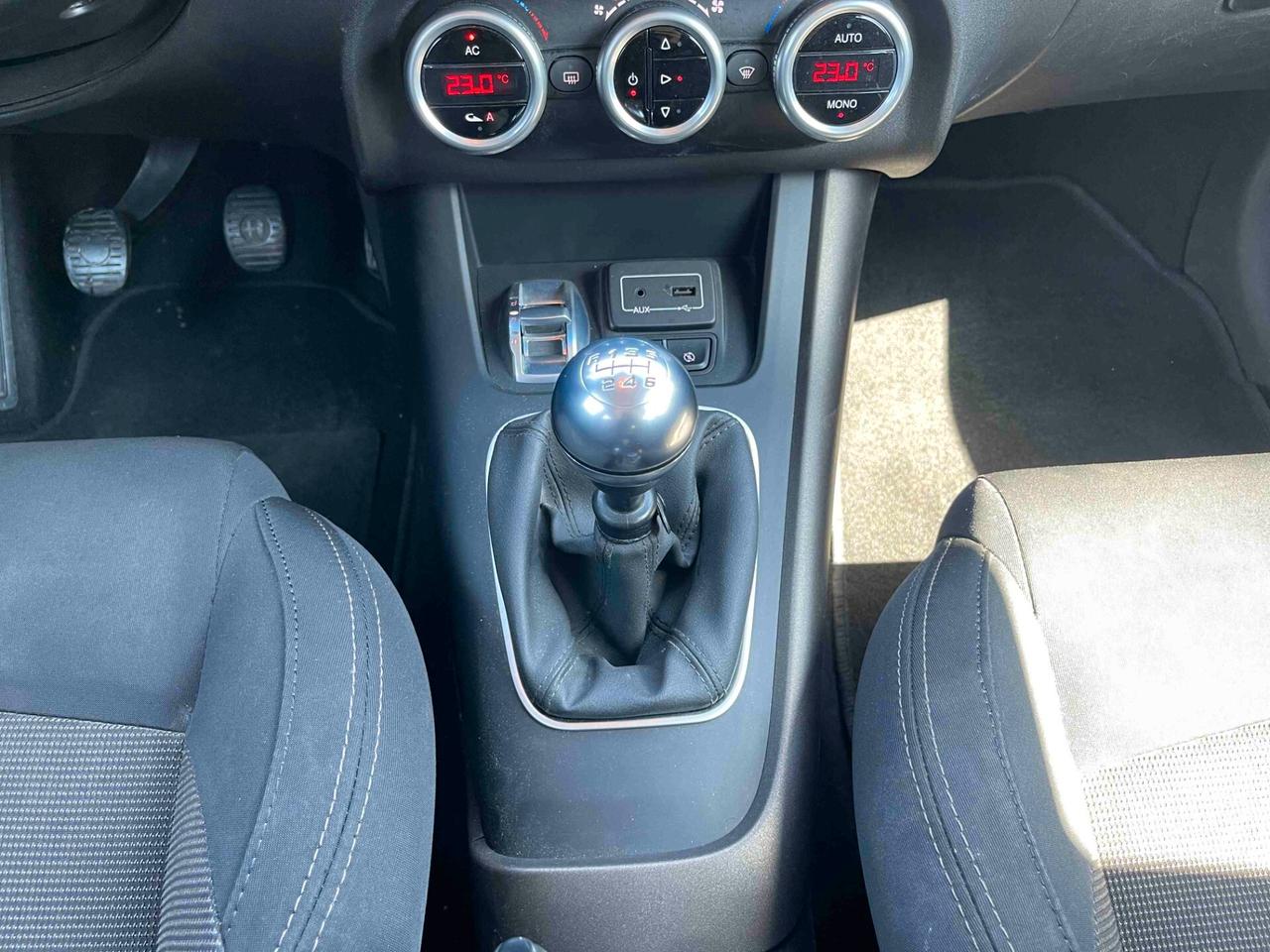 Alfa Romeo Giulietta 1.6 JTDm-2 120 CV Distinctive NEOPATENTATI