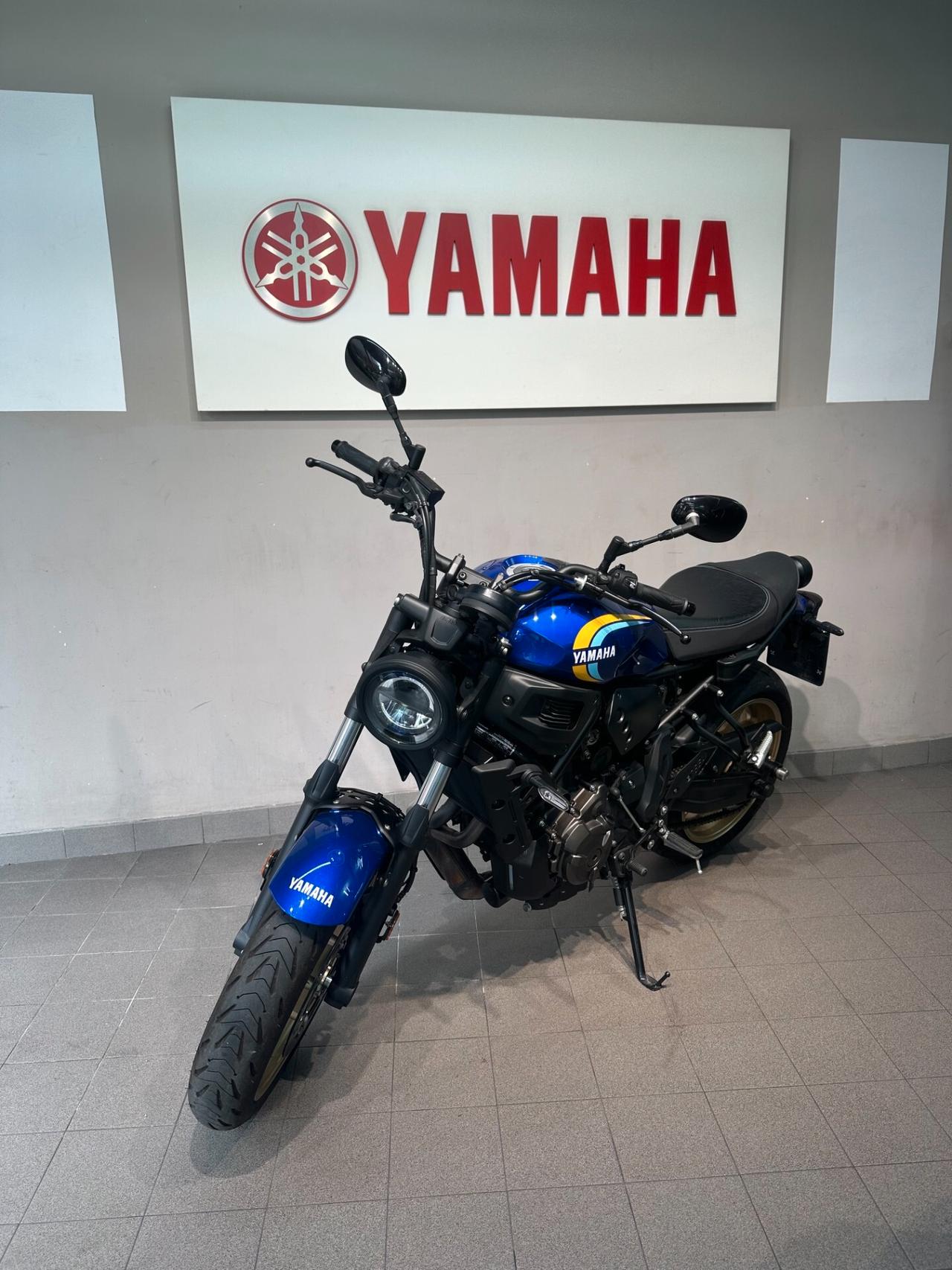 Yamaha XSR 700 XSR700 DPBMC HISTORIC BLUE