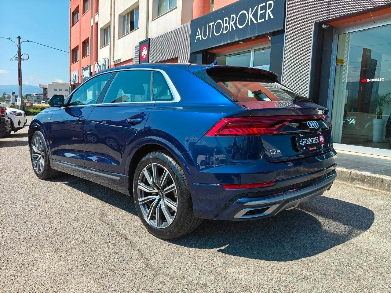 AUDI Q8 Q8 50 TDI 286 CV quattro tiptronic Sport