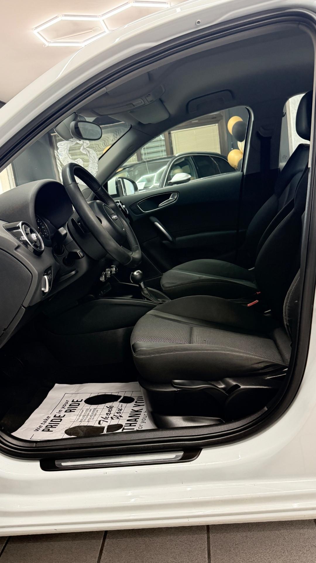 Audi A1 1.6 TDI S tronic Ambition