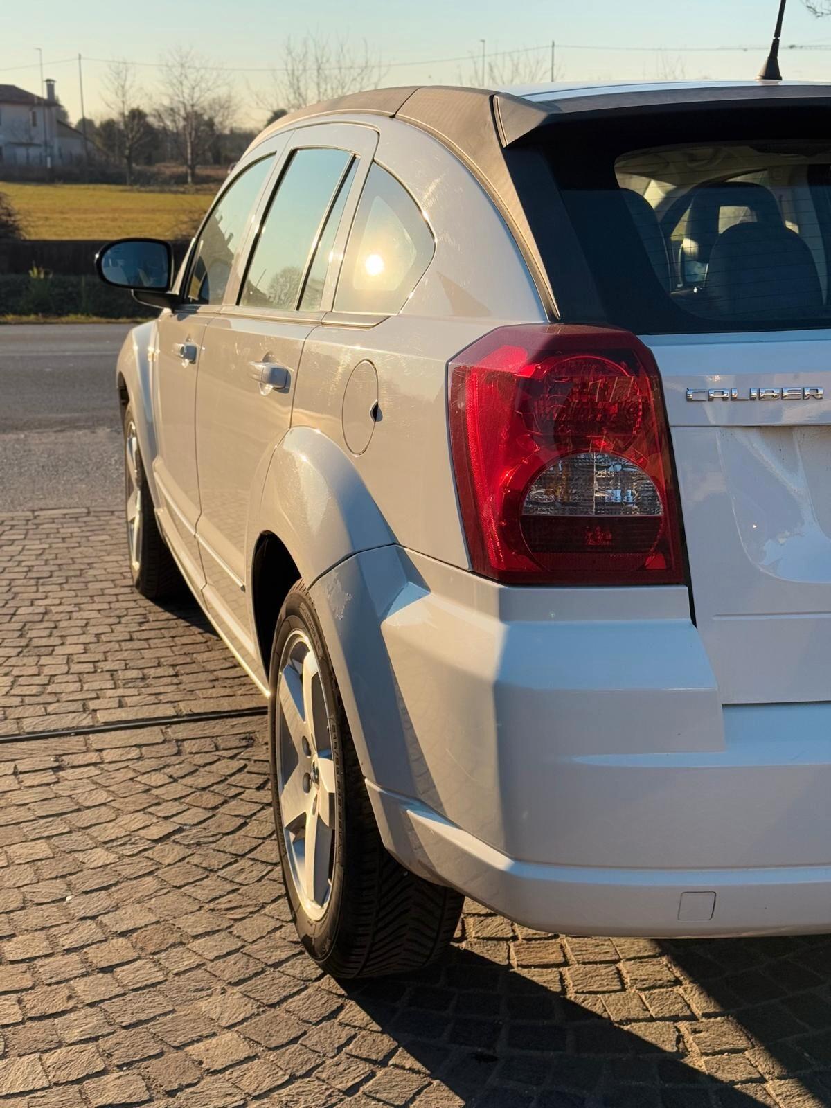 Dodge Caliber 2.0 Turbodiesel SXT Sport