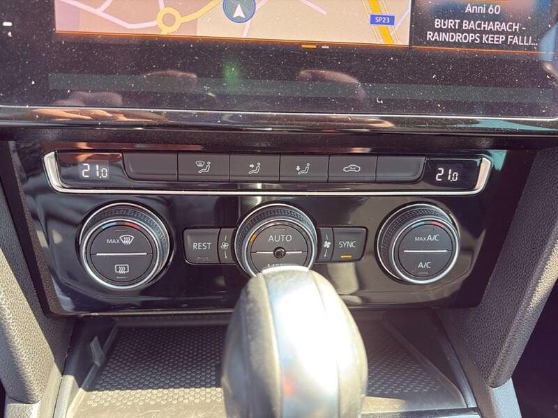 Volkswagen Passat Alltrack 2.0 TDI SCR 190cv BMT DSG 4MOT