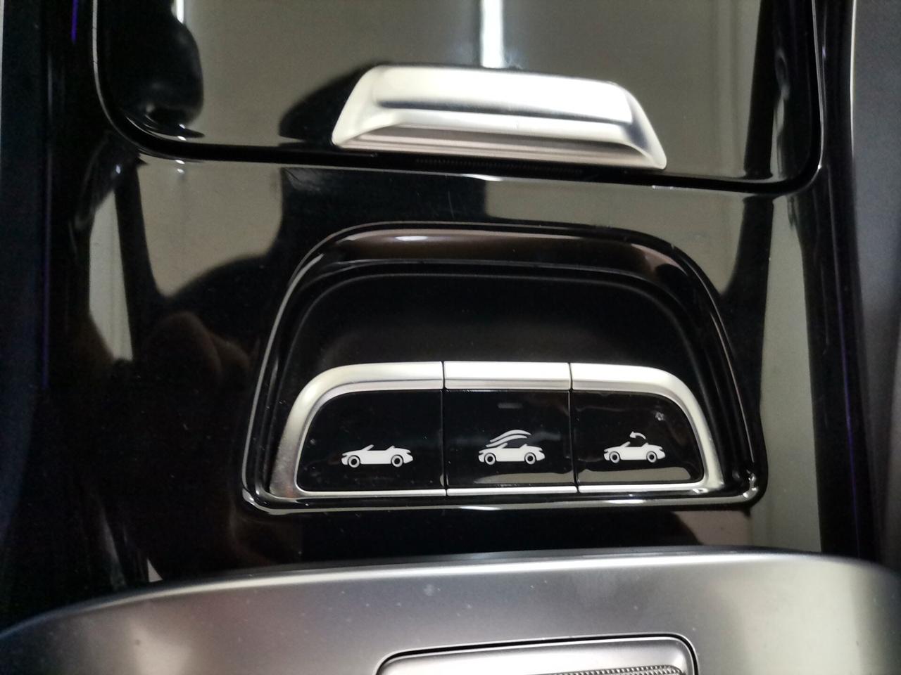 Mercedes-benz CLE CABRIO 300 AMG LINE PREMIUM PLUS 4MATIC 9G-TRONIC