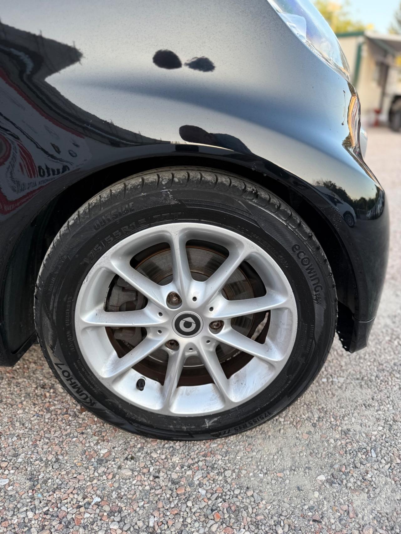 Smart ForTwo 1000 52 kW MHD coupé passion