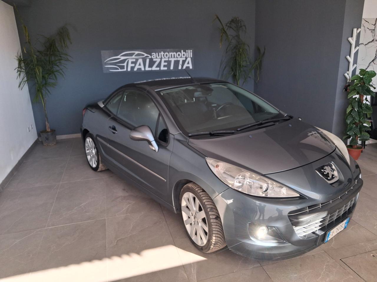 Peugeot 207 1.6 8V HDi 112CV CC Féline