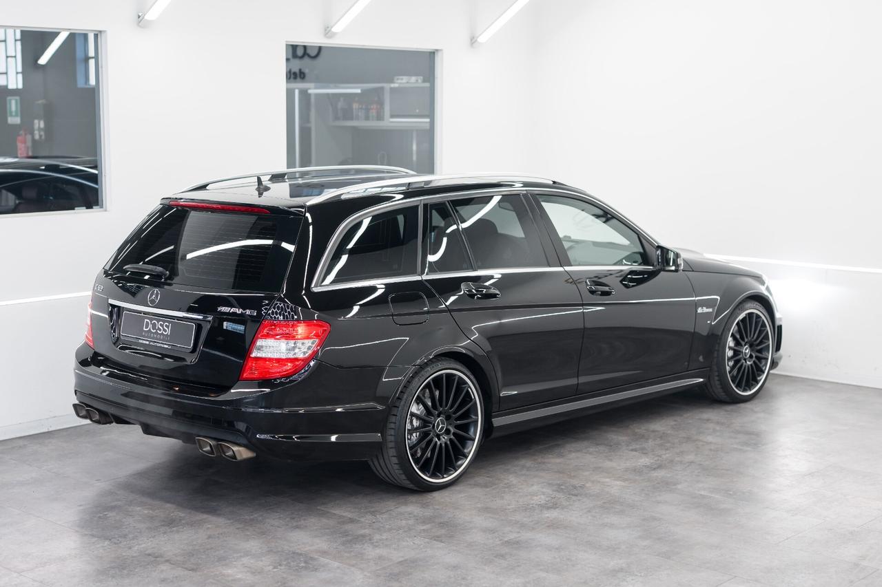 Mercedes-benz C 63 AMG