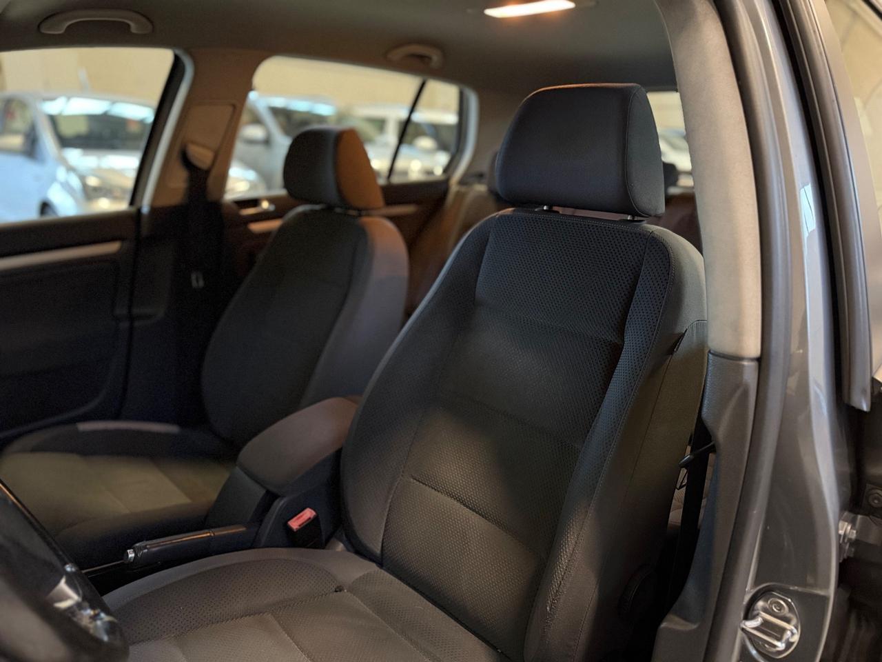 Volkswagen Golf 1.6 5p. Comfortline NEOPATENTATI