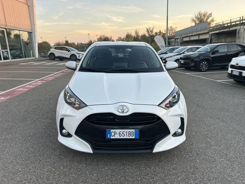 Toyota Yaris Yaris 1.0 5 porte Active IVA ESPOSTA COMPRESA GARANZIA FINO AL 2033