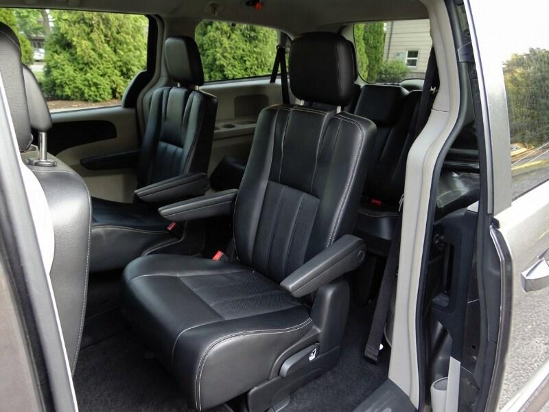 LANCIA Voyager Voyager 2.8 Turbodiesel Silver 1...