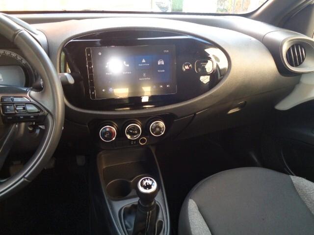 Toyota Aygo X 1.0 VVT-i 72 CV 5 porte Active km 13.000 NESSUN VINCOLO DI FINANZIAMENTO