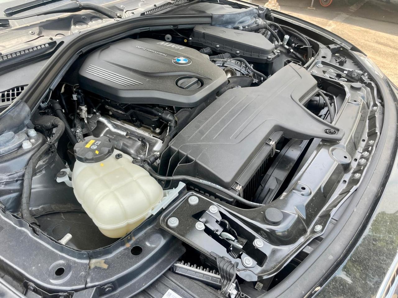 Bmw 316d Sport - 2017 ***VEICOLO SINISTRATO *** EURO 6