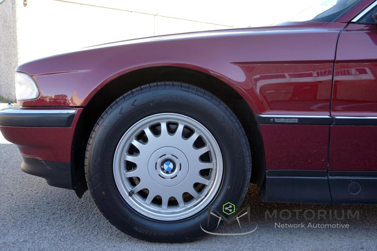 BMW 740 iL E38 V8 286CV LUNGA - 1994 - ISCRITTA ASI
