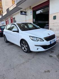 Peugeot 308 1.6 HDi 92 CV BERLINA *140.000km*