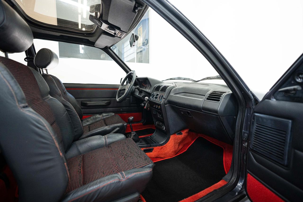Peugeot 205 1.9 cat 3 porte GTI