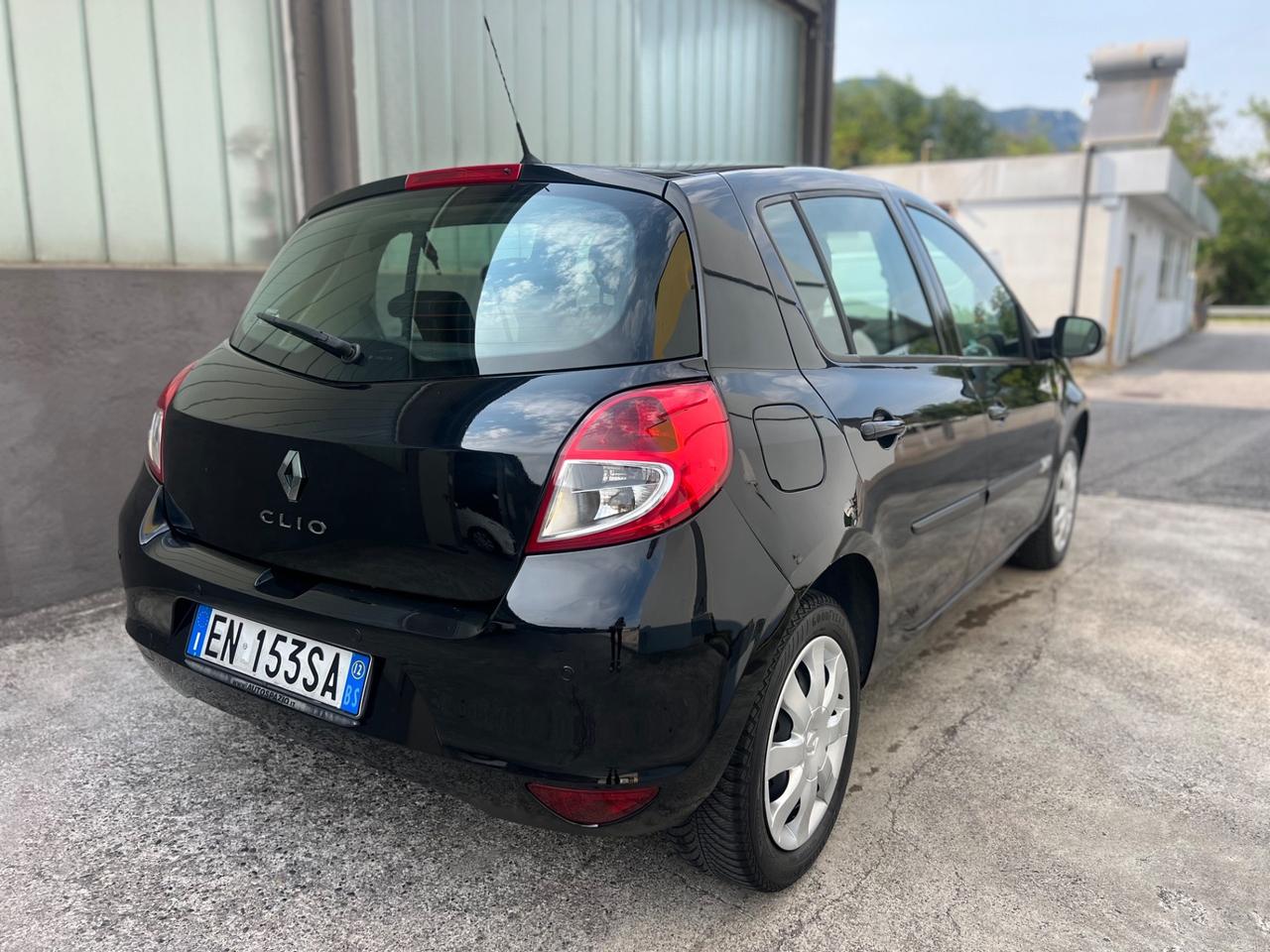Renault Clio 1.2 GPL - ANCHE PER NEOPATENTATI