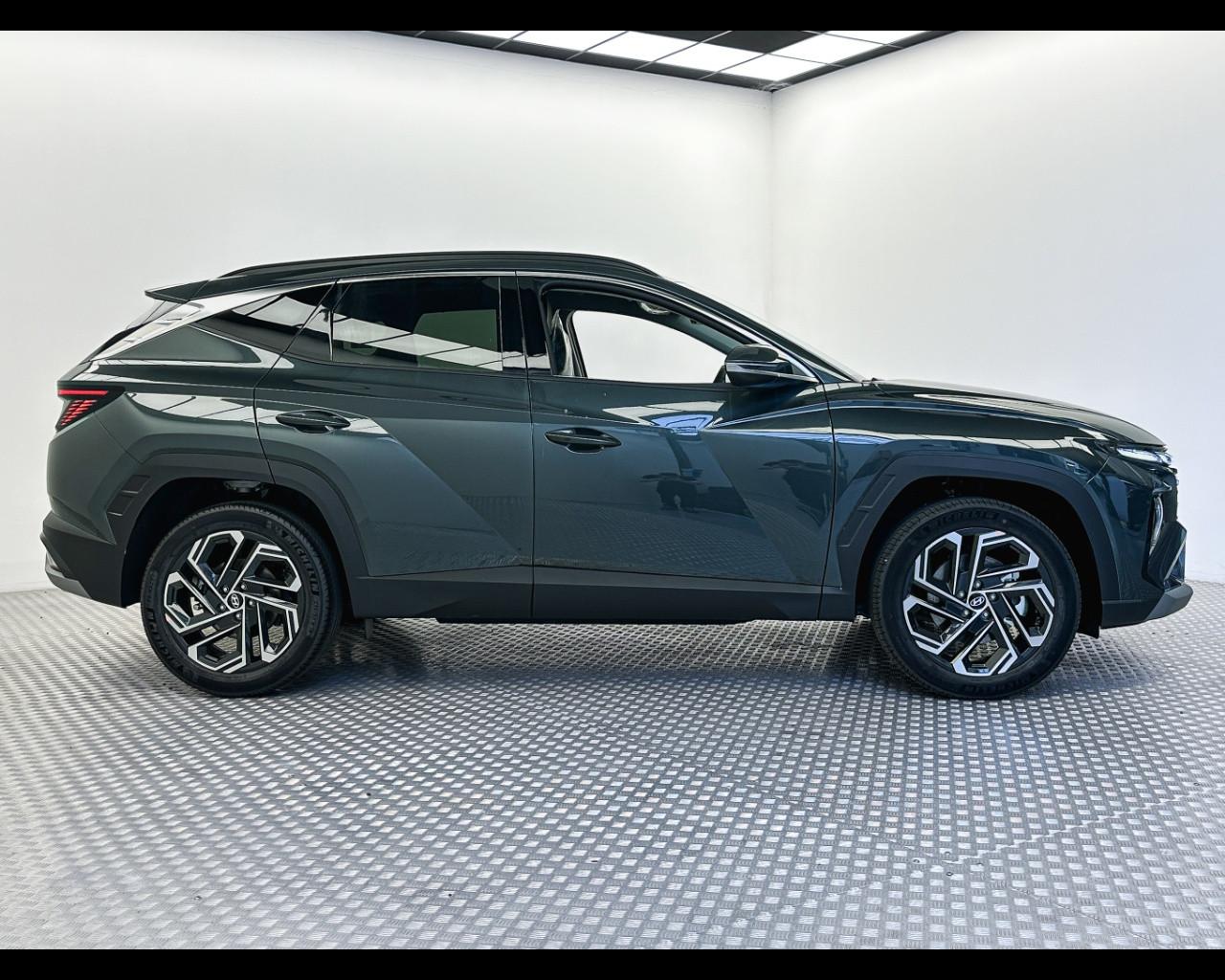 HYUNDAI TUCSON MY26 1.6HEV AT 2WD EXELLENCE