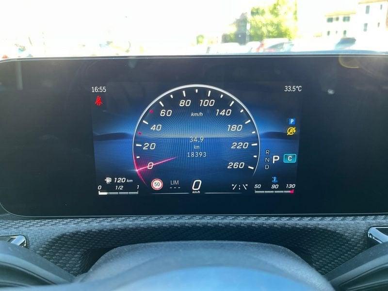 Mercedes-Benz CLA Shooting Brake 180 d Advanced auto