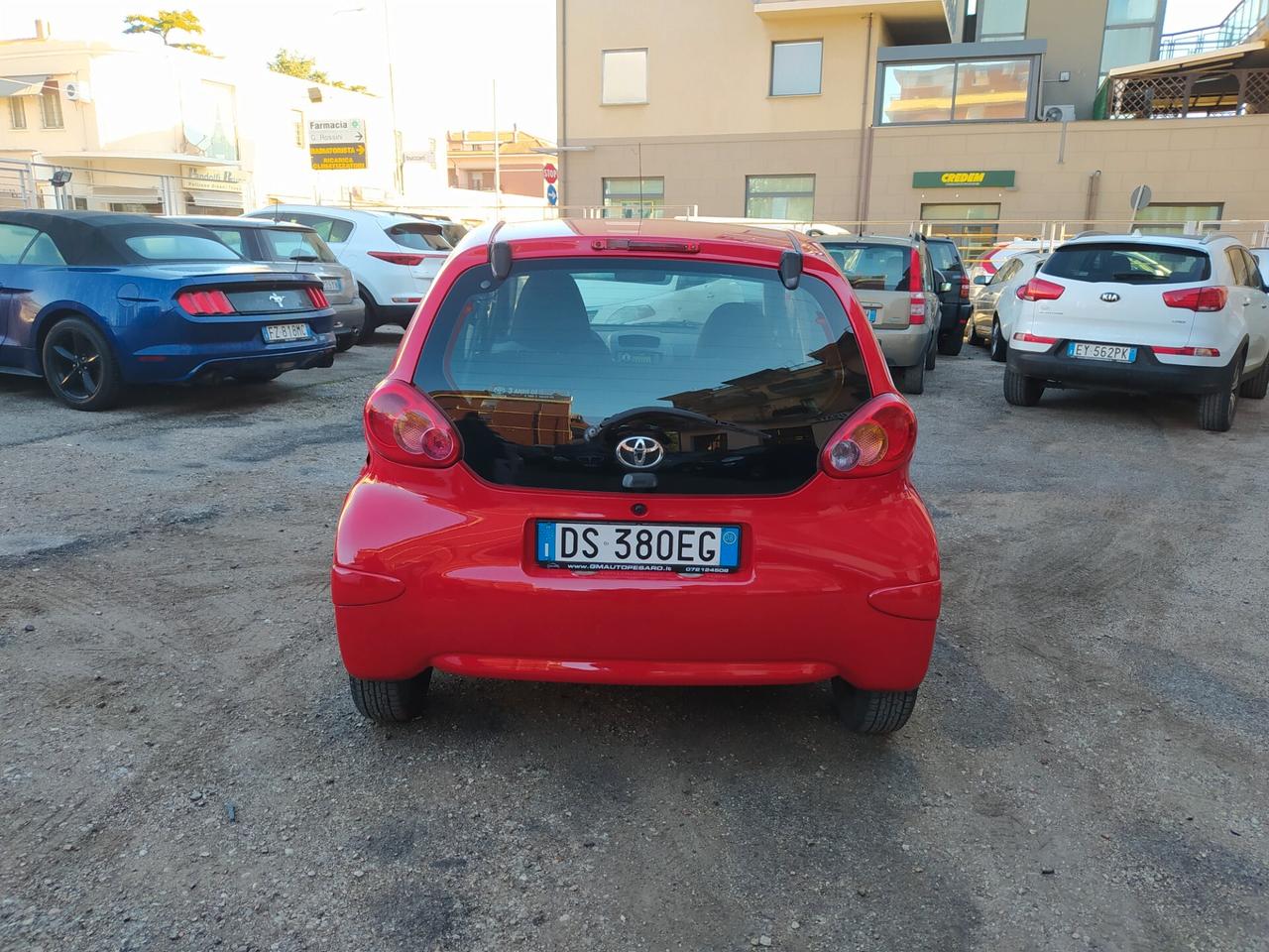Toyota Aygo 1.0 12V VVT-i 5 porte Neopatentati