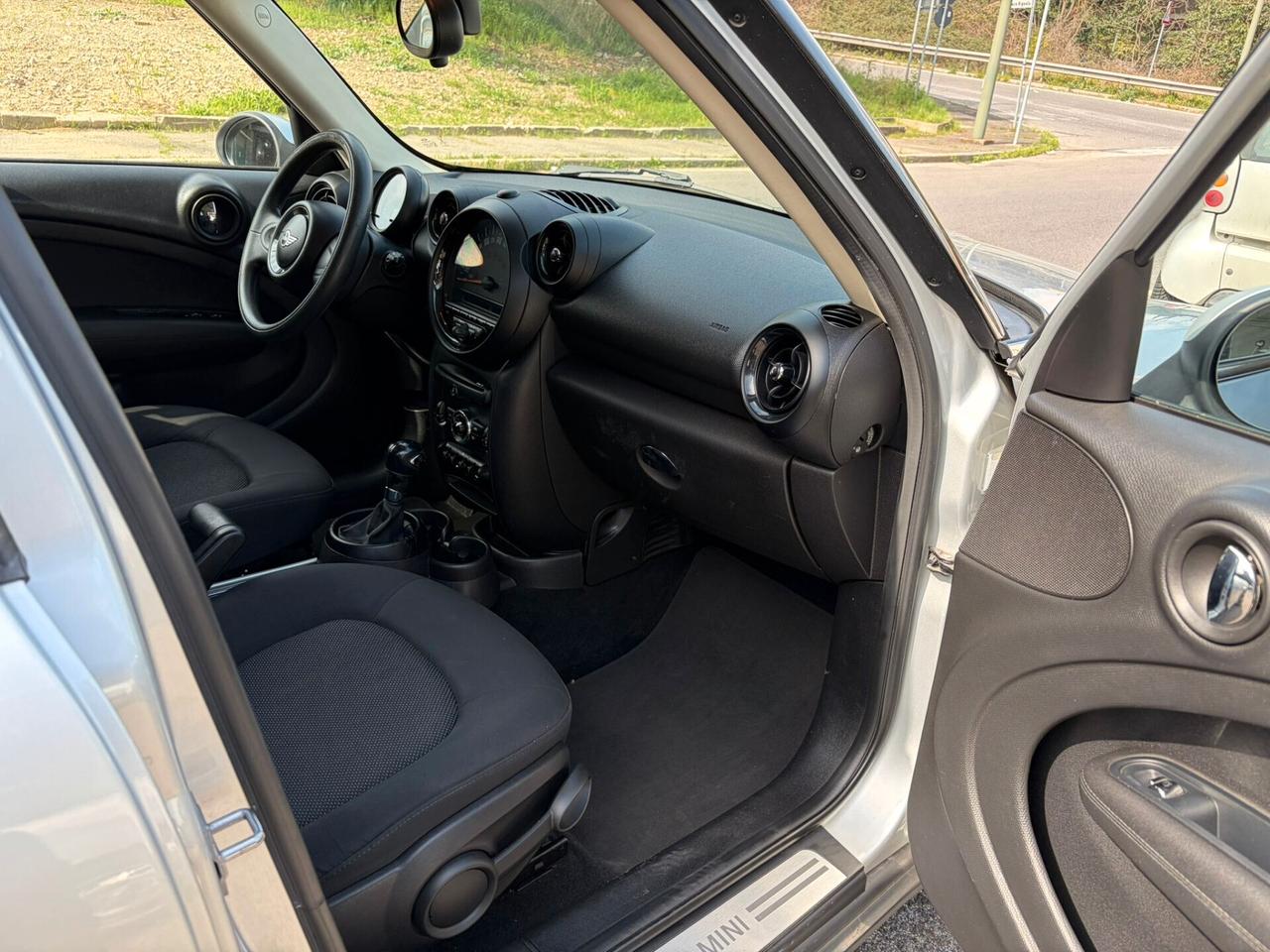 MINI COOPER COUNTRYMAN 2.0 D PARK LANE AUTOMATICA