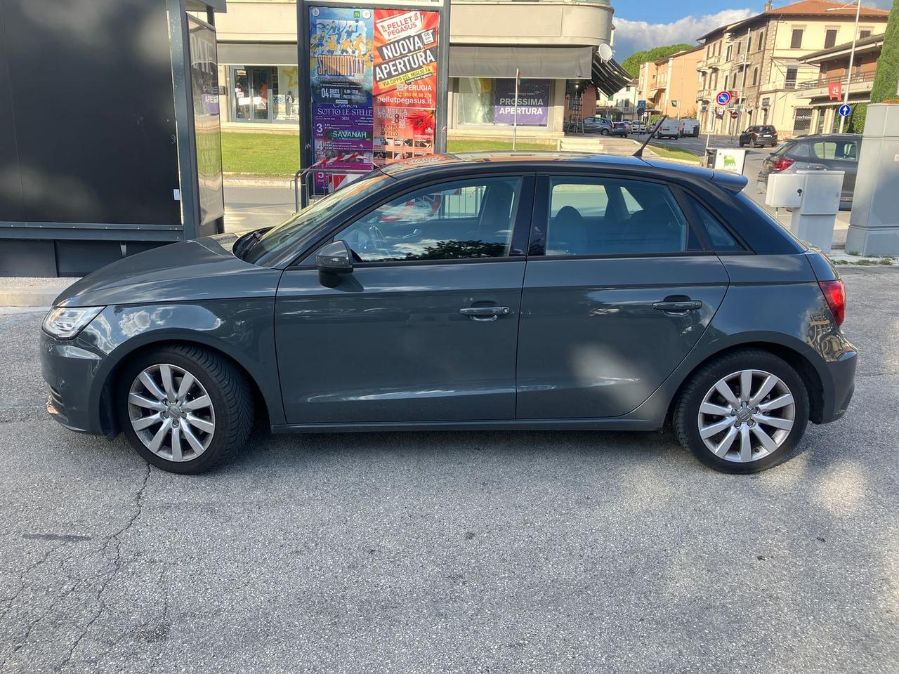 Audi A1 1.6 TDI Metal Plus #7139