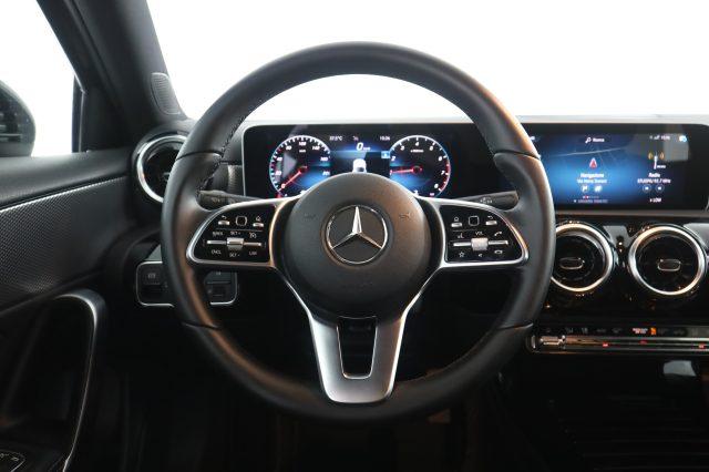 MERCEDES-BENZ A 180 A 180 Automatic Sport
