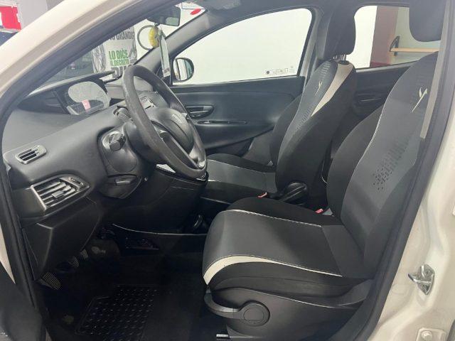 LANCIA Ypsilon 1.2 69 CV 5 porte GPL Ecochic Gold