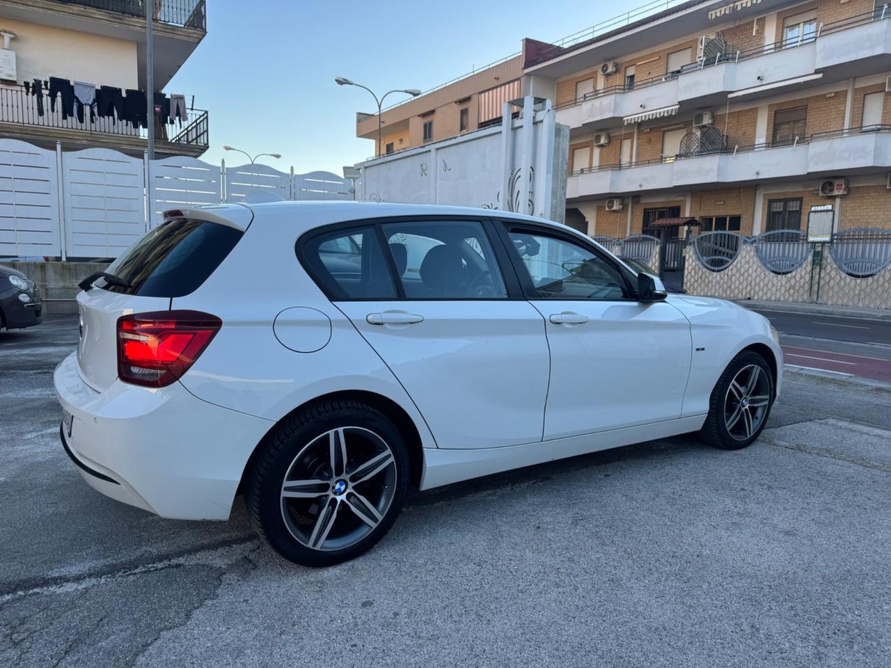Bmw 118D 2.0 DIESEL 143CV Sport 2012