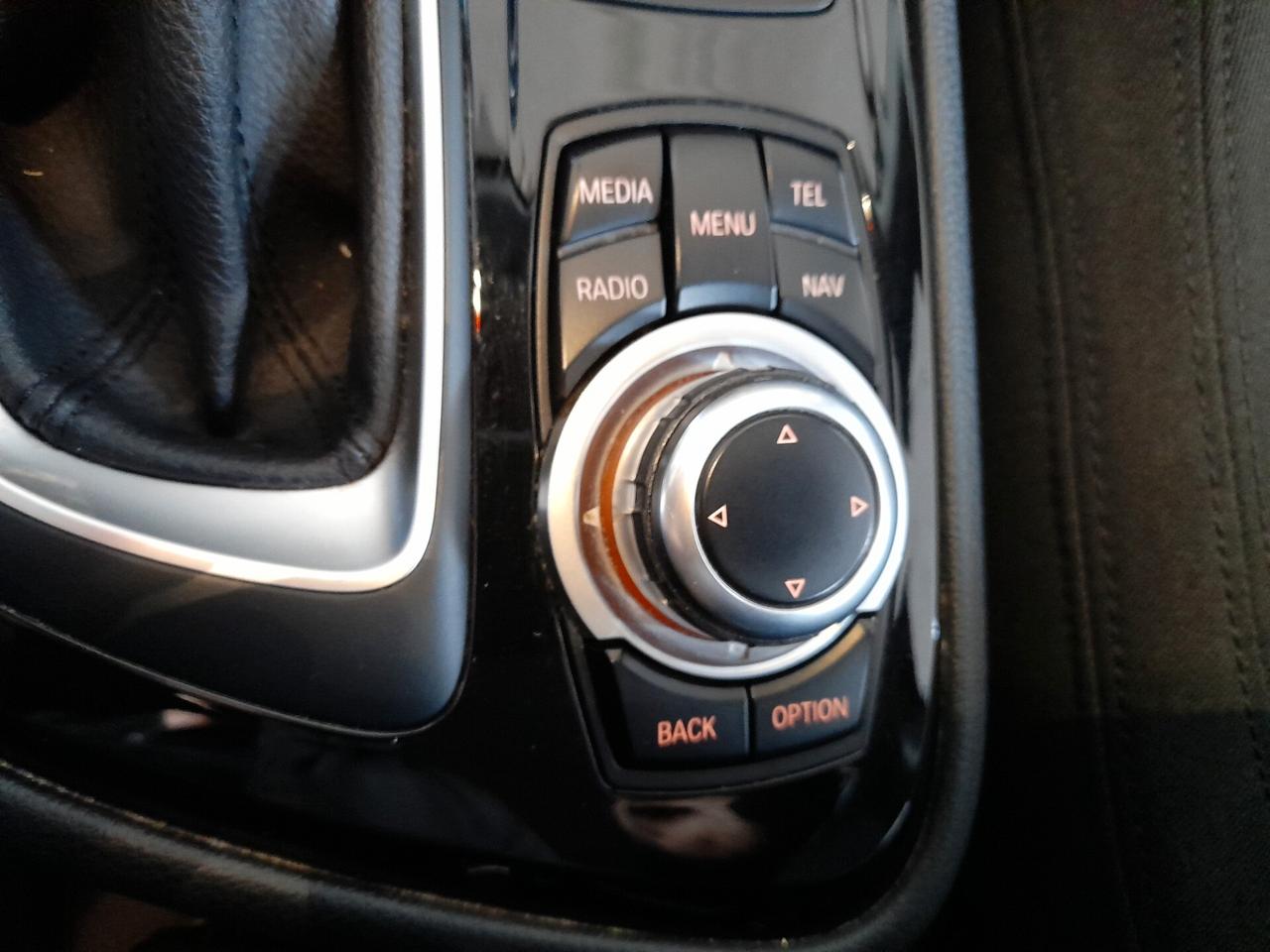 Bmw 2er Active Tourer 218d Advantage
