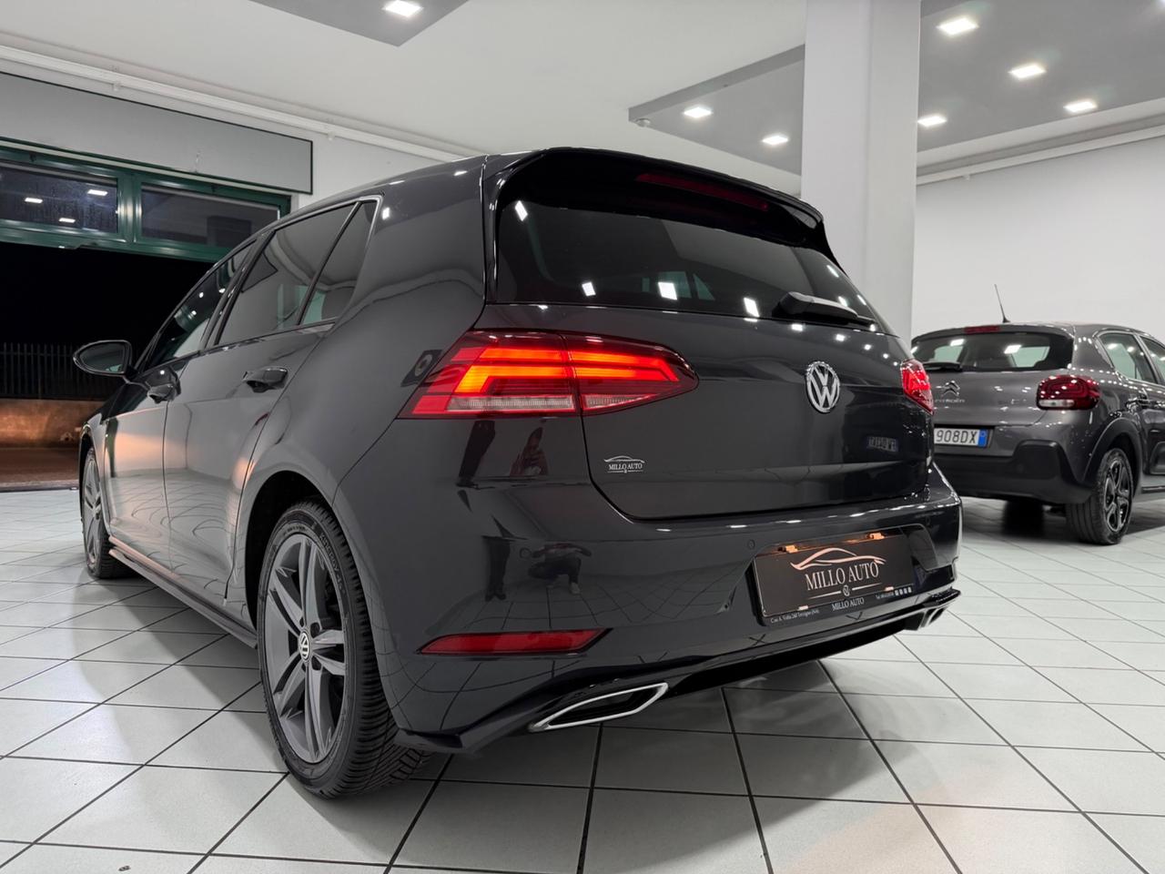 Volkswagen Golf 1.0cc 115cv R-Line