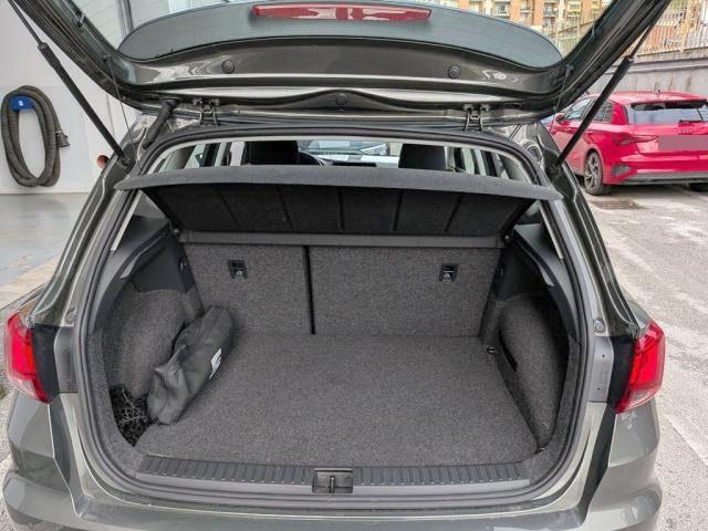 SEAT Arona 1.0 TGI Style Fari FULL LED, Full Link, Cerchi 17