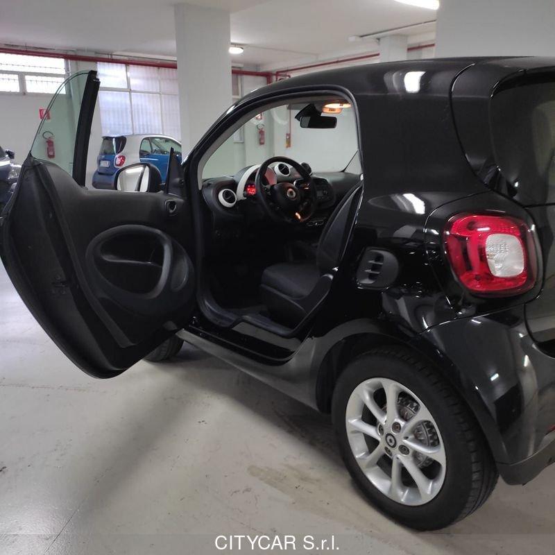 smart fortwo 70 1.0 Youngster