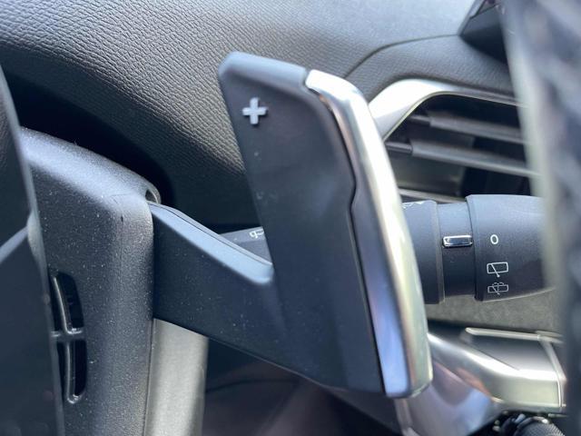 PEUGEOT 3008 PureTech Turbo 130 S&S EAT8 Allure Pack