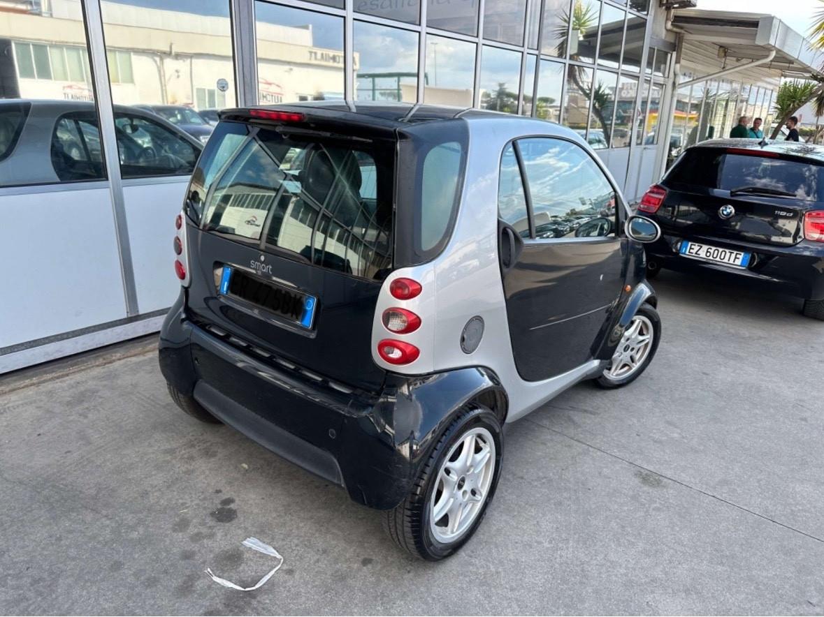 Smart ForTwo 700 coupé pure (37 kW)