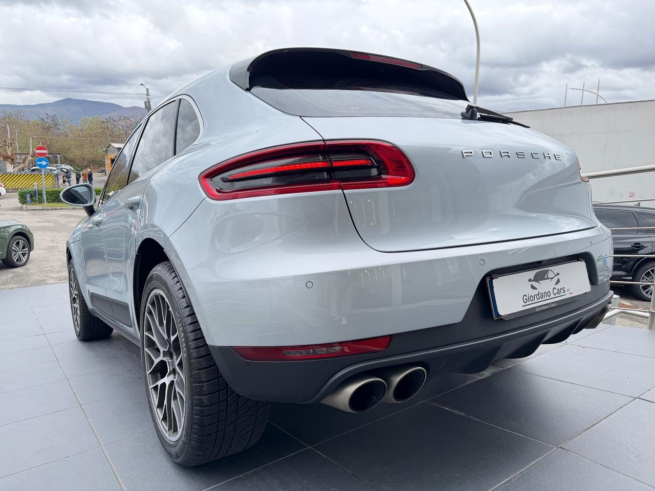 Porsche Macan 3.0 S Diesel 250cv in garanzia