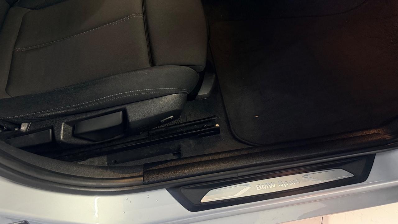 Bmw 118 120d 5p. Sport