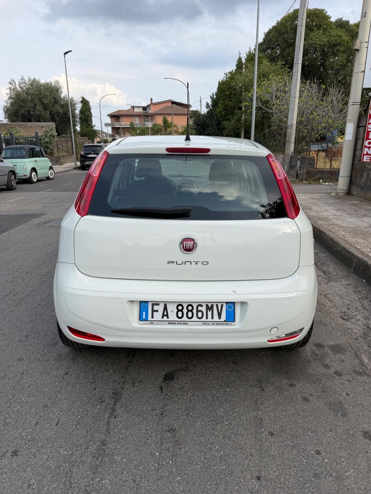 Fiat Punto 1.3 MJT II 75 CV 5 porte Street