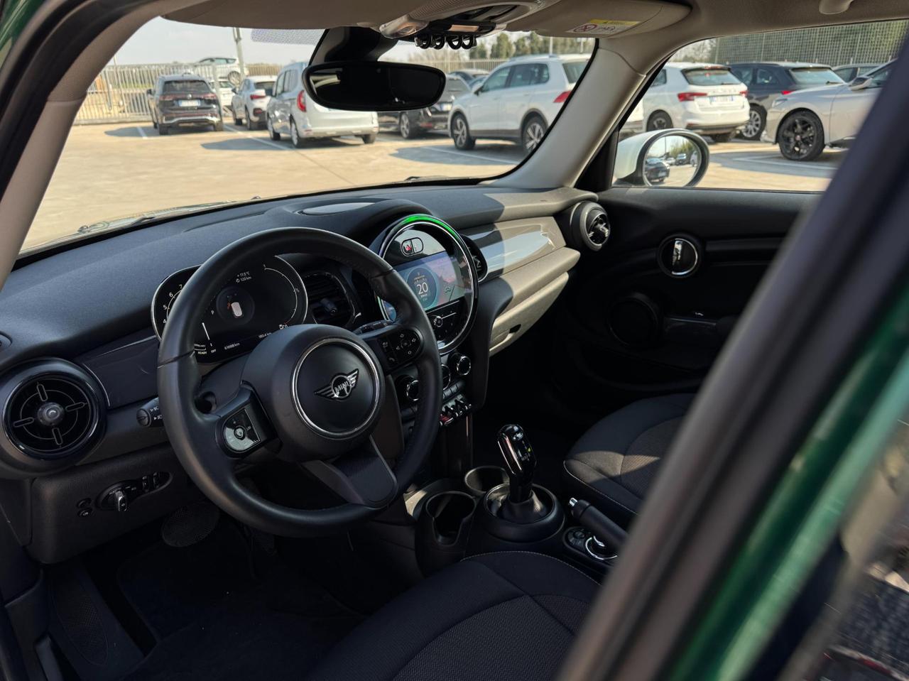 Mini 5 Porte One Essential 1.5 Twin Power Turbo 102cv Steptronic